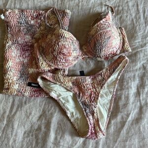 Triangl Saria Bikini Set